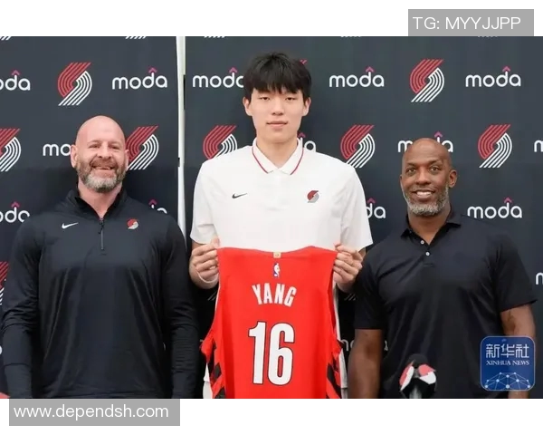 杨瀚森遭开拓者队频繁下放发展联盟,NBA球员培养策略引争议